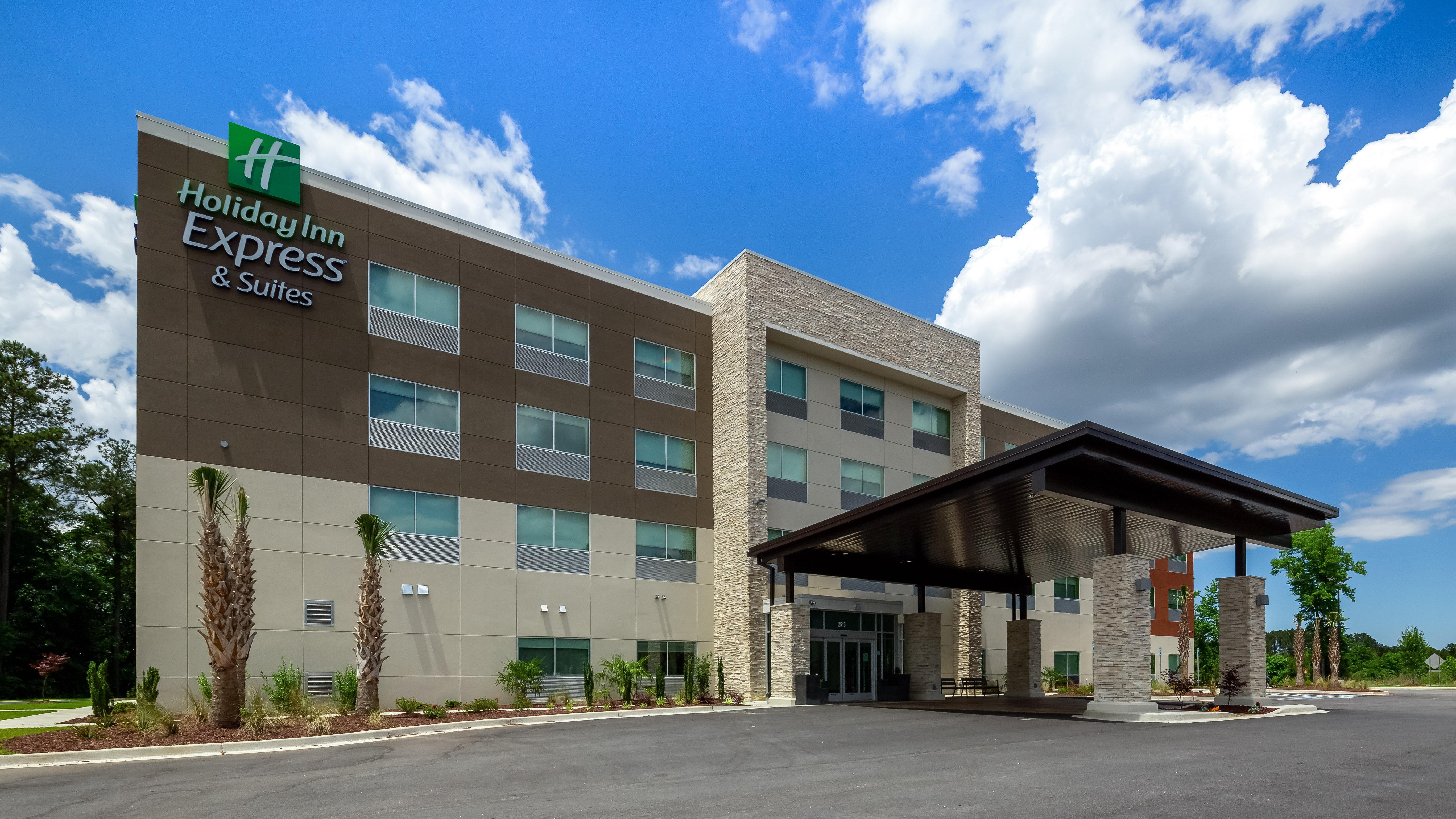 Holiday Inn Express & Suites - Latta, An Ihg Hotel Exterior photo